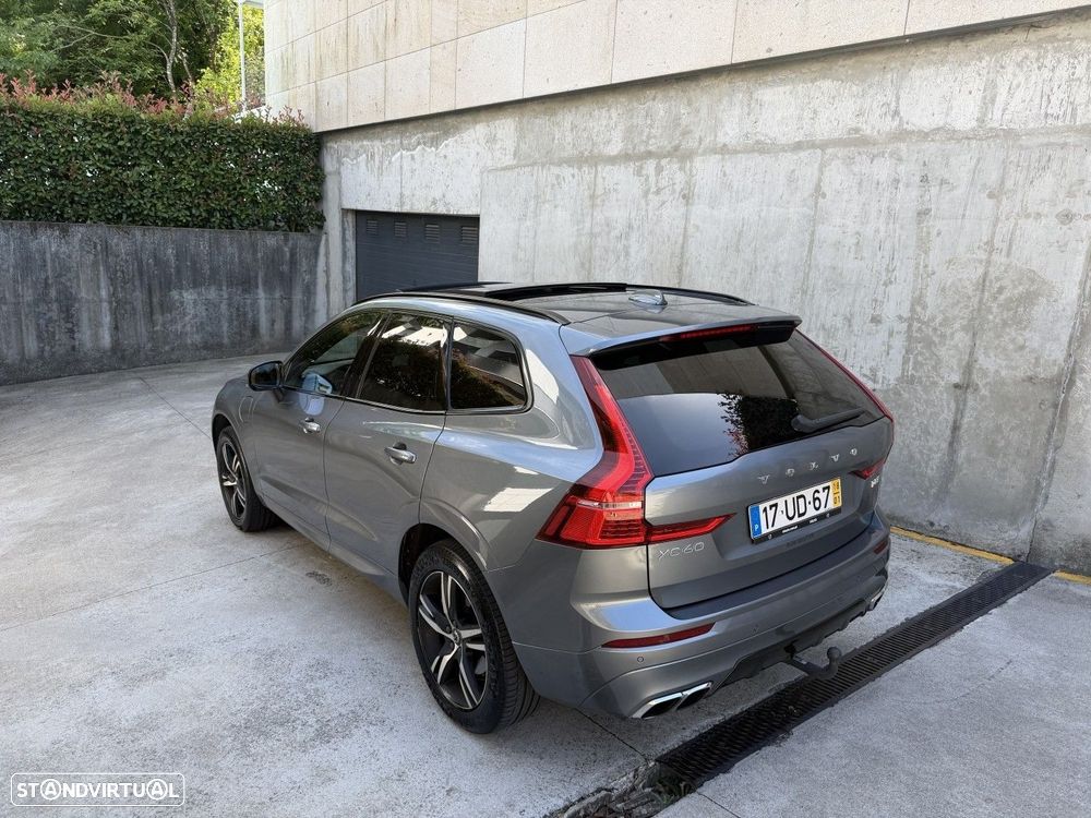Volvo XC 60 2.0 T8 PHEV R-Design AWD - 6