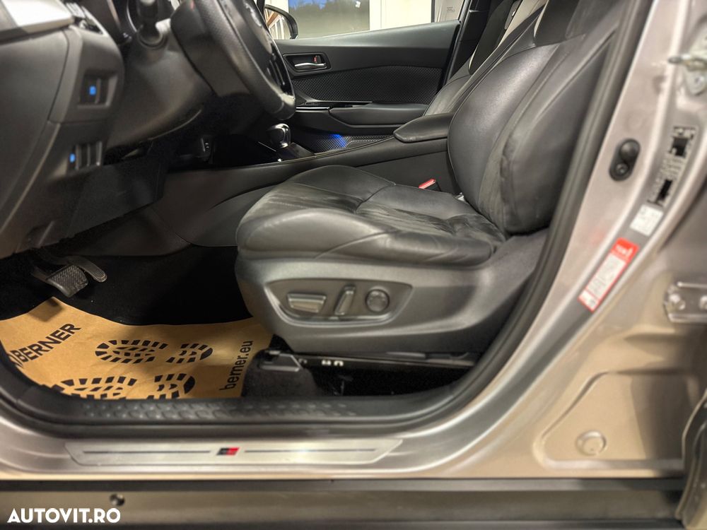 Toyota C-HR 1.8 HSD 122 CP 4x2 CVT C-lassy bi-tone - 13