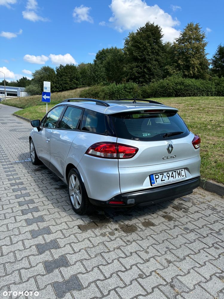 Renault Clio - 8