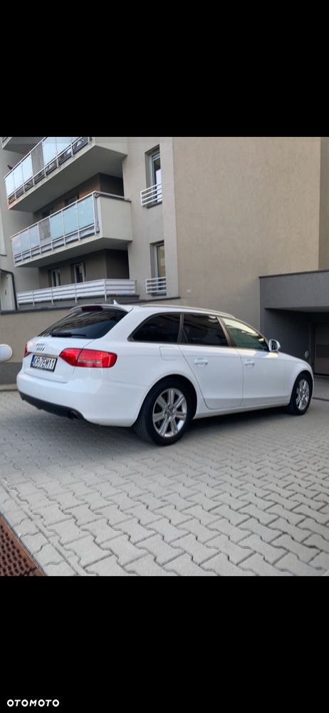Audi A4 Avant - 1
