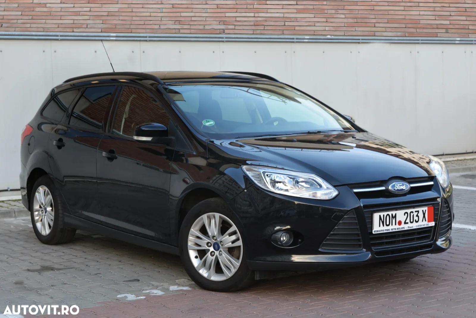 Ford Focus 1.0 EcoBoost Start-Stopp-System TREND - 9