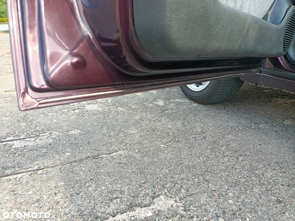 Opel Vectra 2.0 CDX - 13