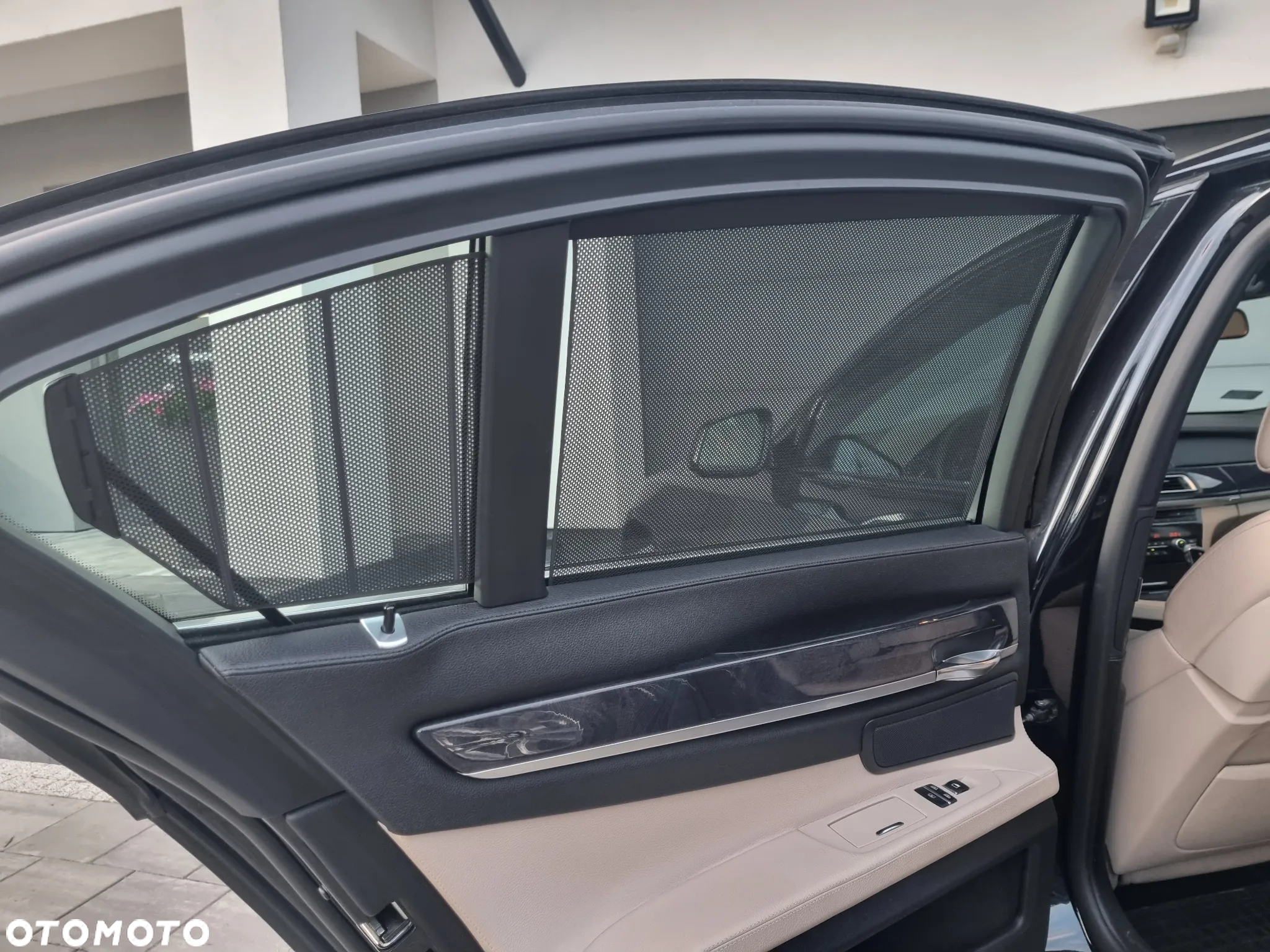 BMW Seria 7 740d - 9