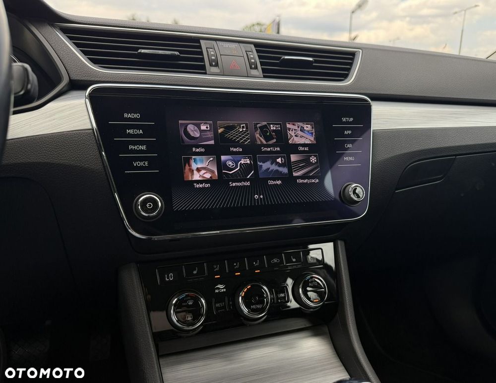 Skoda Superb 2.0 TDI SCR Ambition DSG - 23