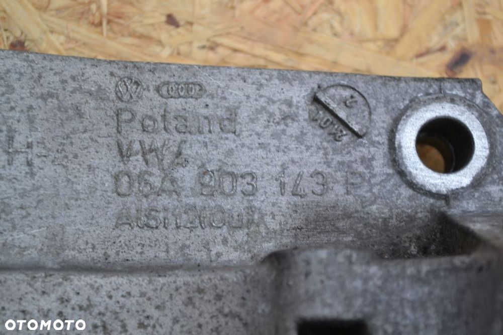 VW AUDI SEAT SKODA ŁAPA PODSTAWA MOCOWANIE ALTERNATORA 06A903143P - 5