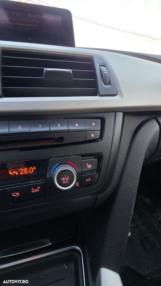 BMW Seria 3 318d DPF - 28