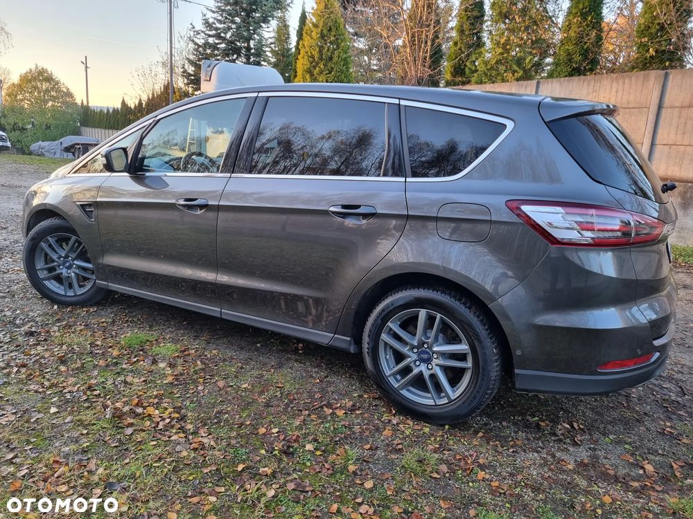 Ford S-Max 2.0 EcoBlue Titanium - 36