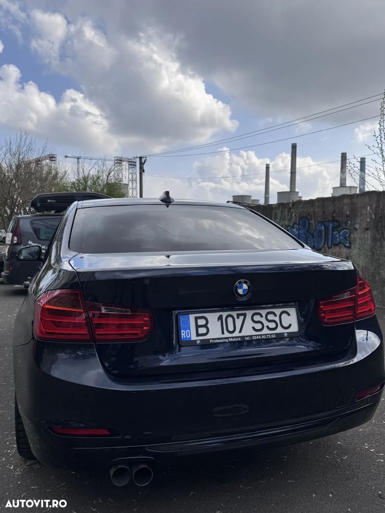 BMW Seria 3 320d DPF Aut. - 10
