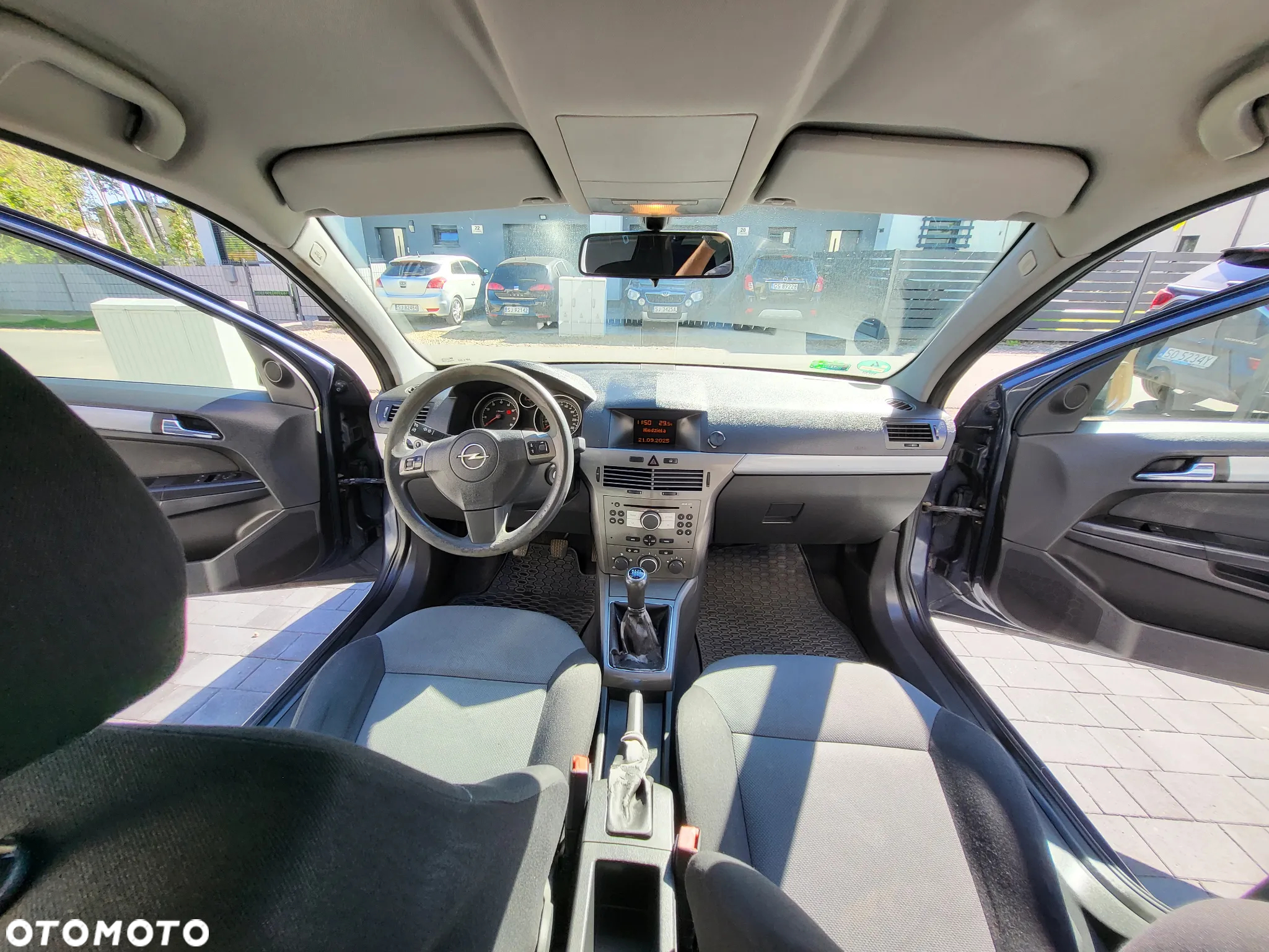 Opel Astra 1.6 Cosmo - 19