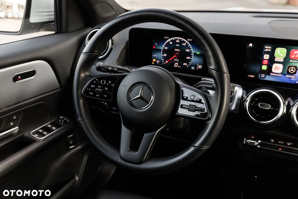 Mercedes-Benz GLB 200 Style 7G-DCT - 25