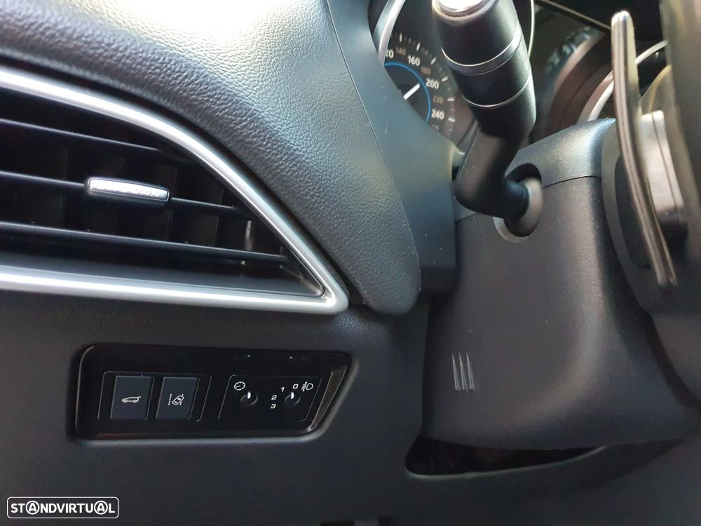Jaguar F-Pace 2.0 i4D Pure Aut. - 14