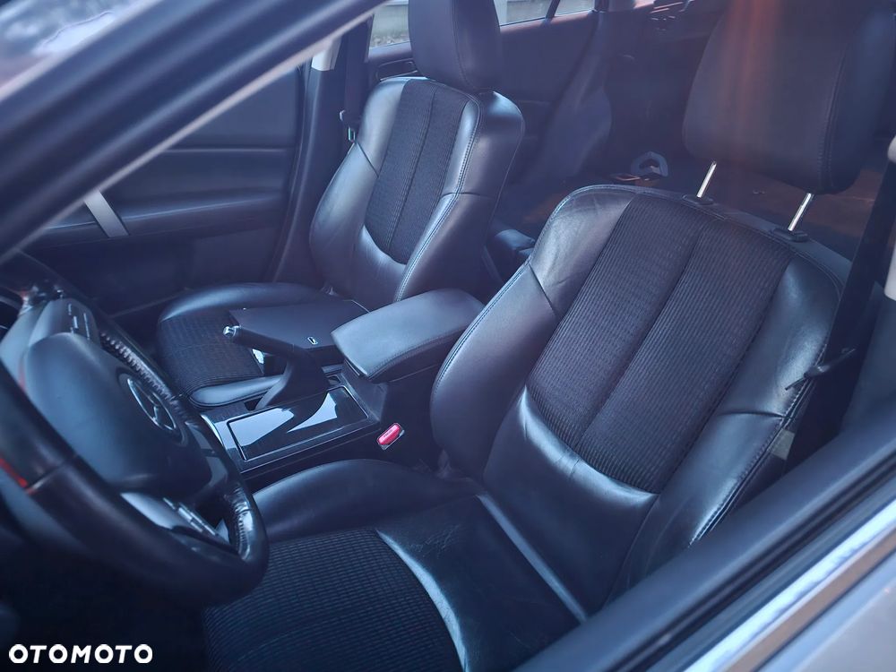 Mazda 6 Sport 2.2 CD DPF Exclusive - 13