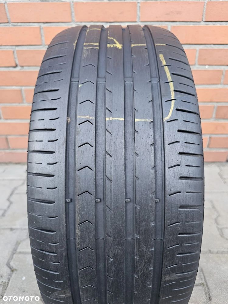 (O109) 225/55R16 95W 4,7mm 17r / Continental ContiPremiumContact 5 - 2