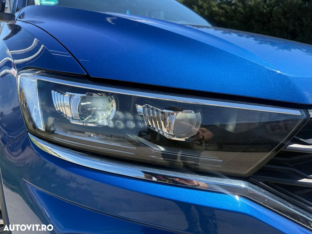 Volkswagen T-Roc 2.0 TDI SCR DSG Style - 18