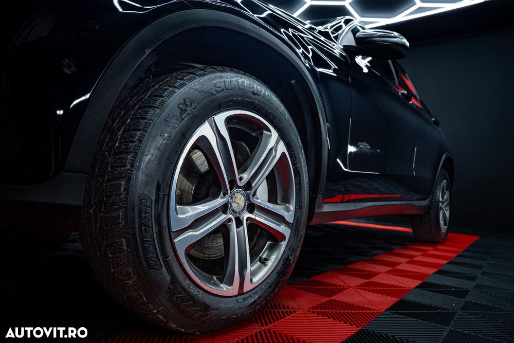 Mercedes-Benz GLC - 14