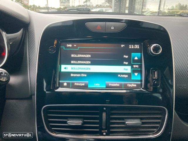 Renault Clio Sport Tourer 0.9 TCE Confort - 17