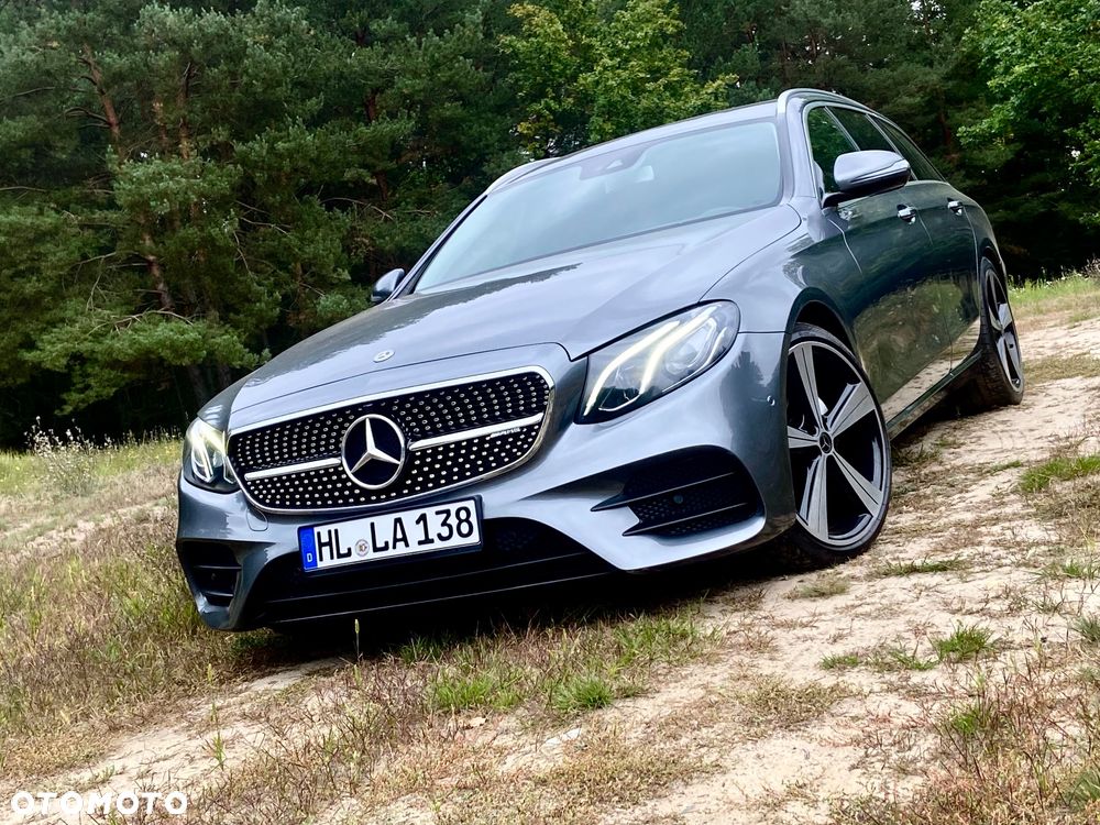 Mercedes-Benz Klasa E 220 d T 9G-TRONIC AMG Line - 3