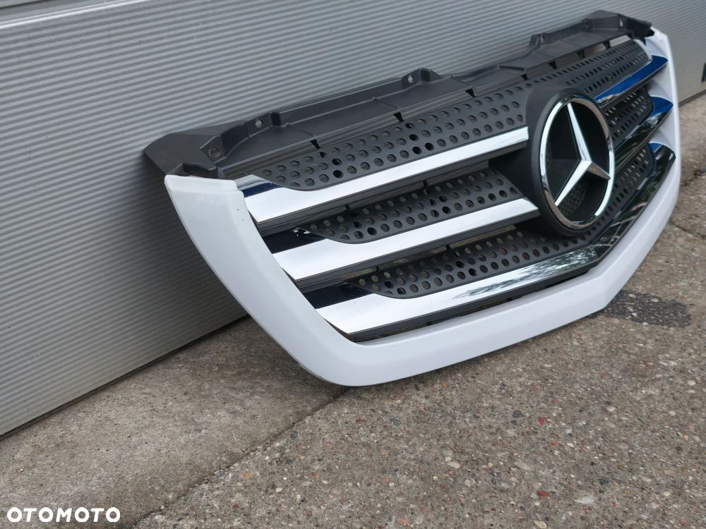Atrapa grill CHROM Mercedes Sprinter w906 Lift 2014-2018 biała - 6