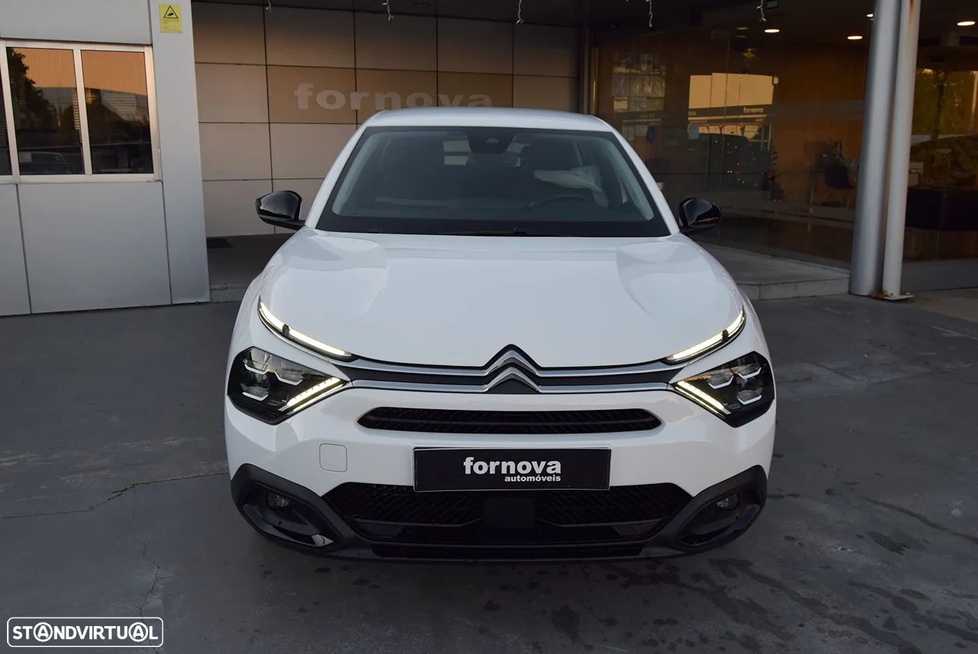 Citroën C4 1.2 PureTech Plus - 1