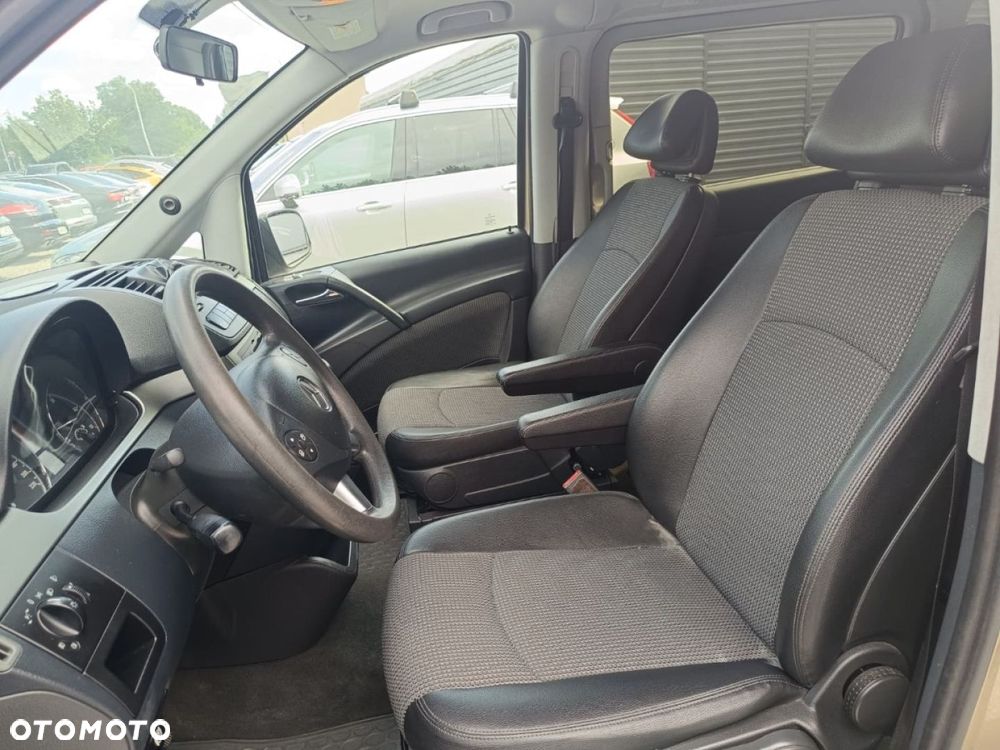 Mercedes-Benz Viano - 18