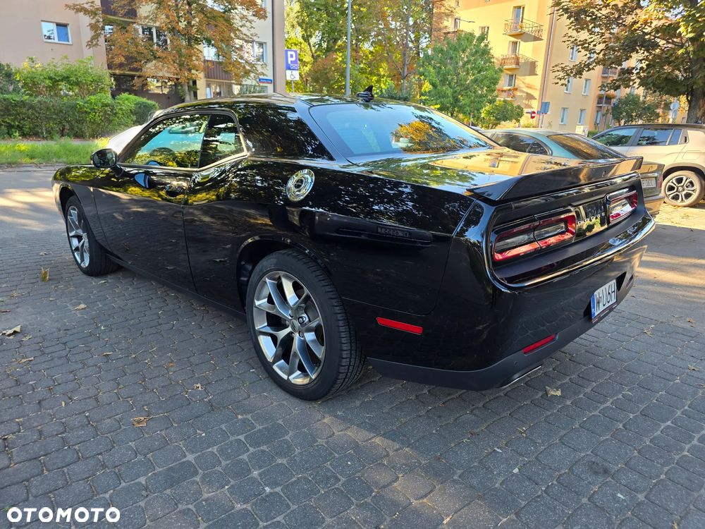 Dodge Challenger 3.6 SXT Plus - 9