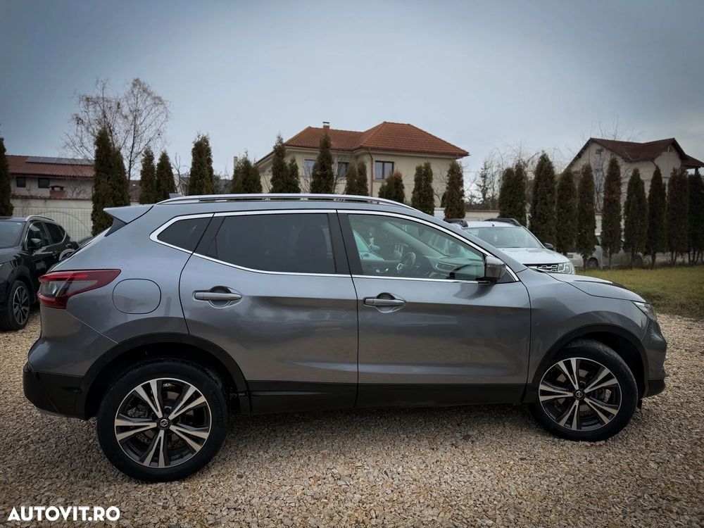 Nissan Qashqai 1.5 DCI DCT TEKNA - 3