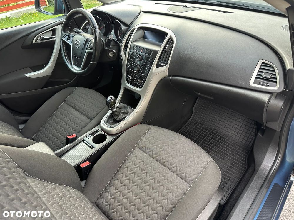 Opel Astra 1.4 Turbo Cosmo - 23
