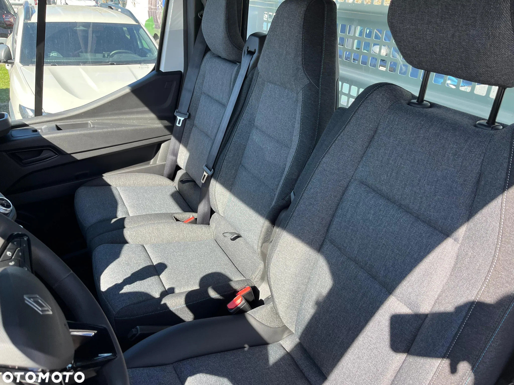 Renault Master 2.0 dCi 170 KM - 23