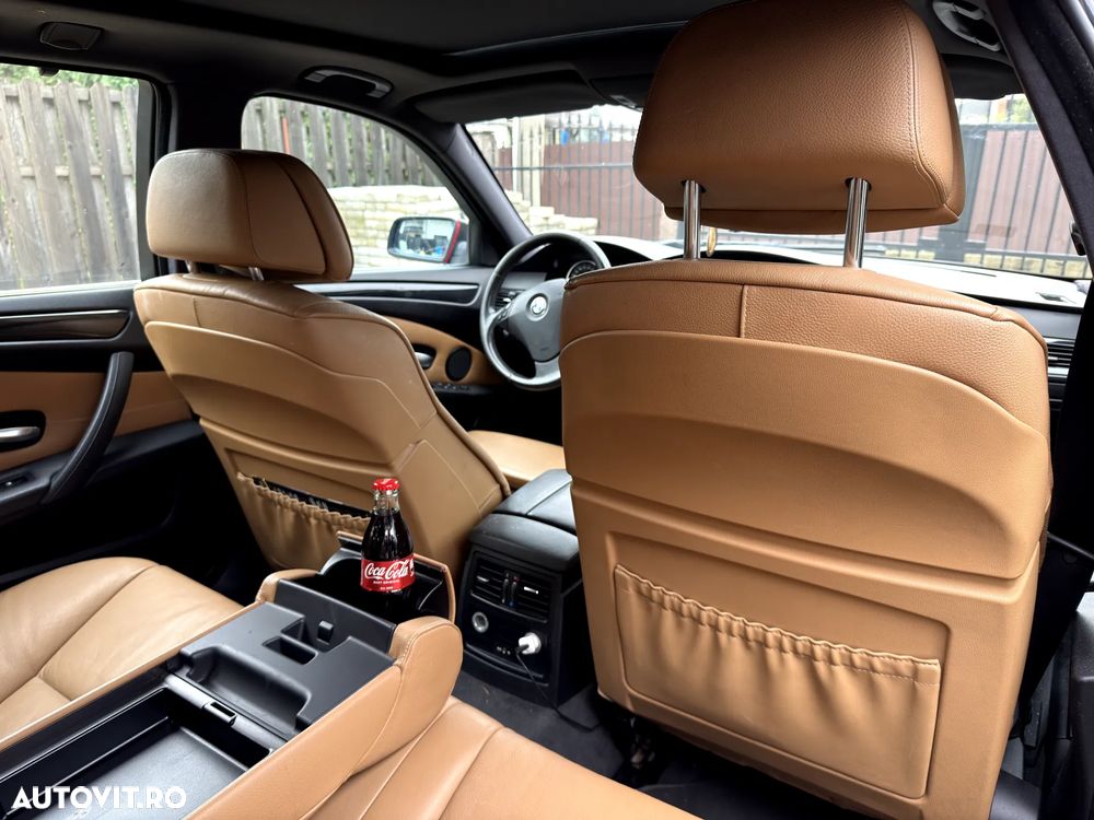 BMW Seria 5 523i Touring Aut. Edition Exclusive - 23