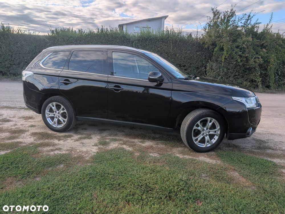 Mitsubishi Outlander 2.0 2WD - 3