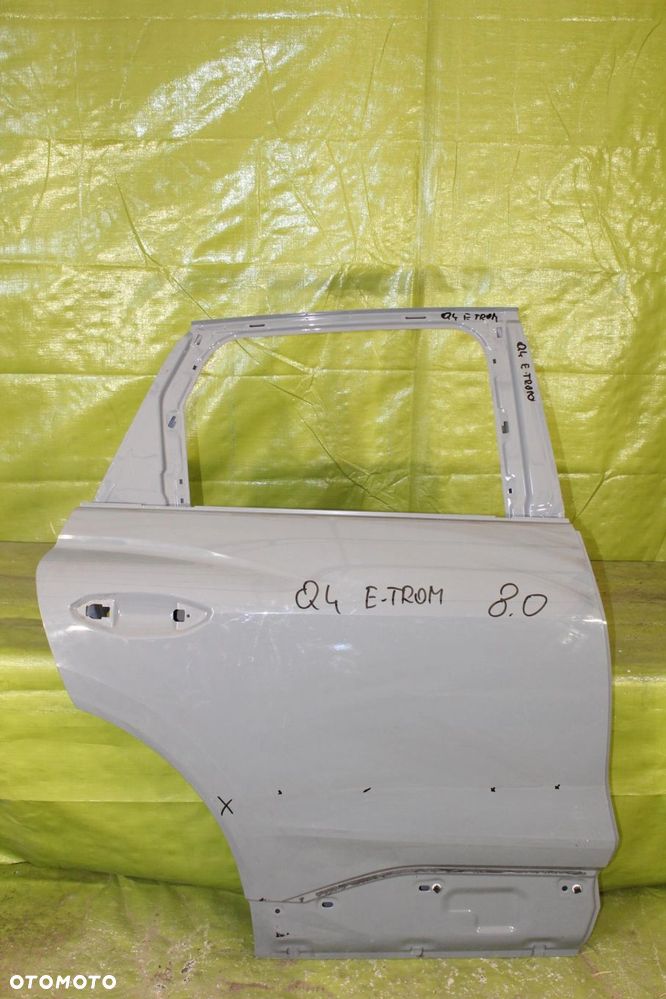 Drzwi Audi Q4 e-tron po 2021r. tył prawy