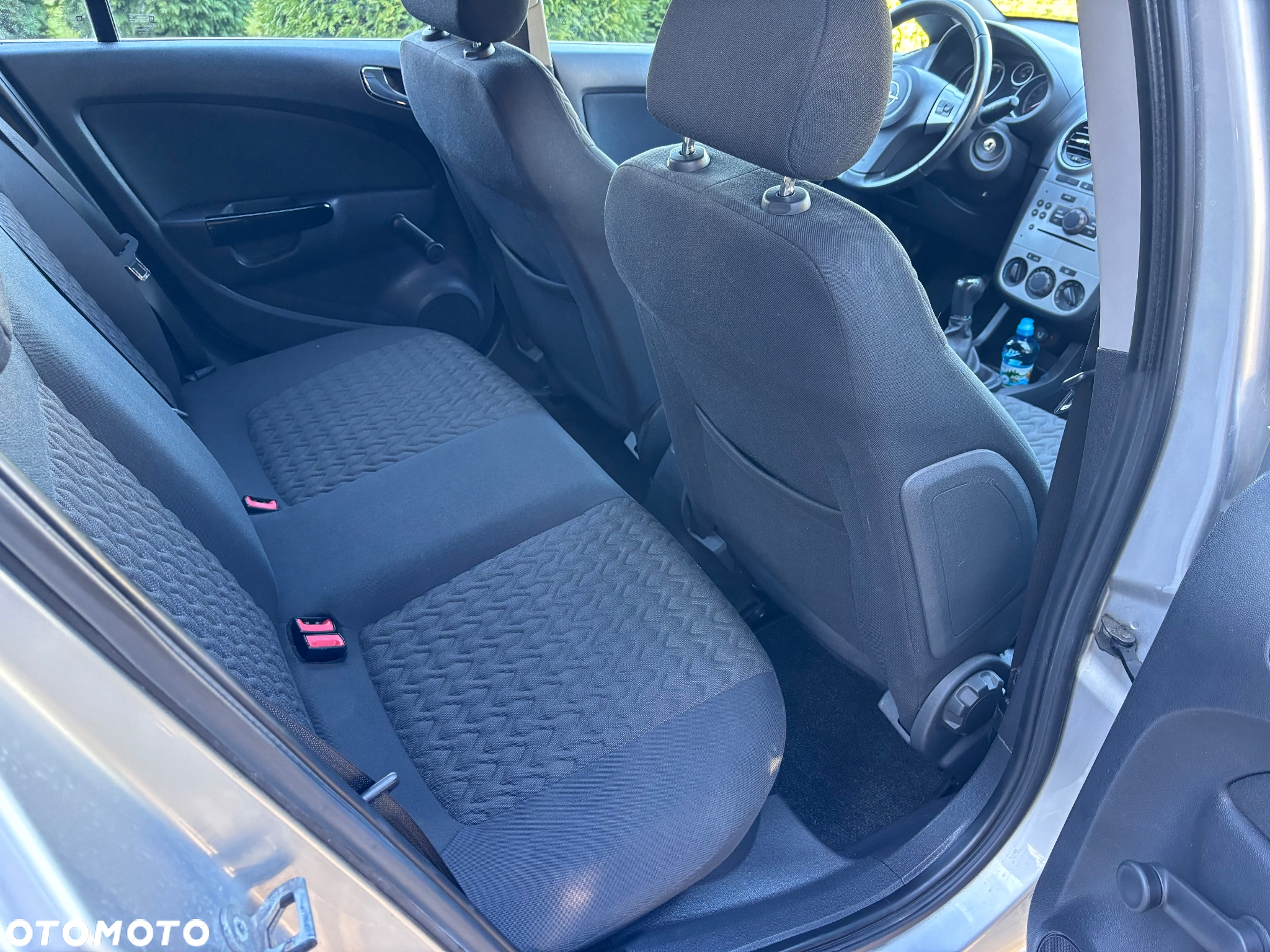 Opel Corsa 1.2 16V Cosmo - 12