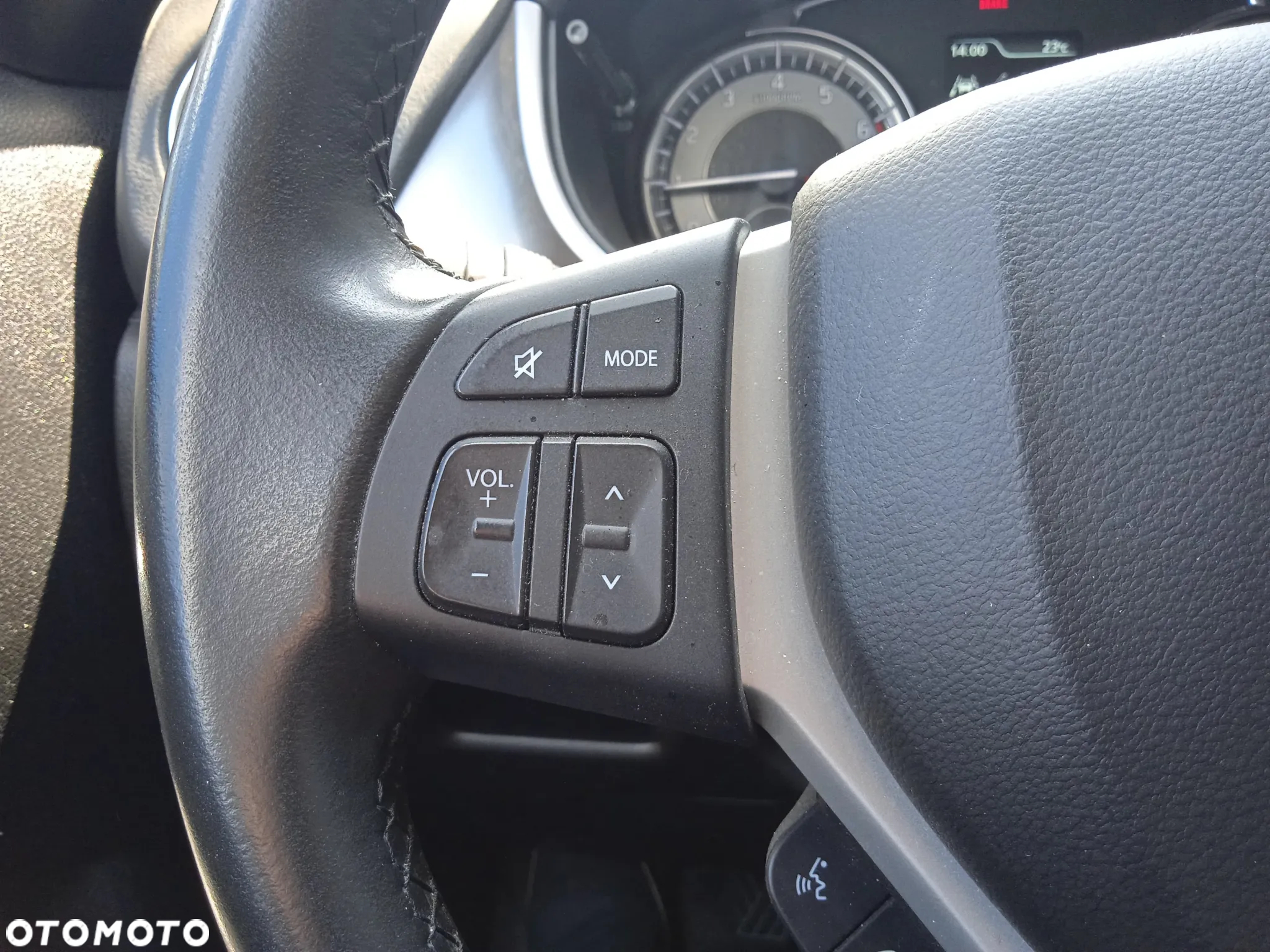 Suzuki Vitara 1.4 Boosterjet SHVS Premium 2WD - 15