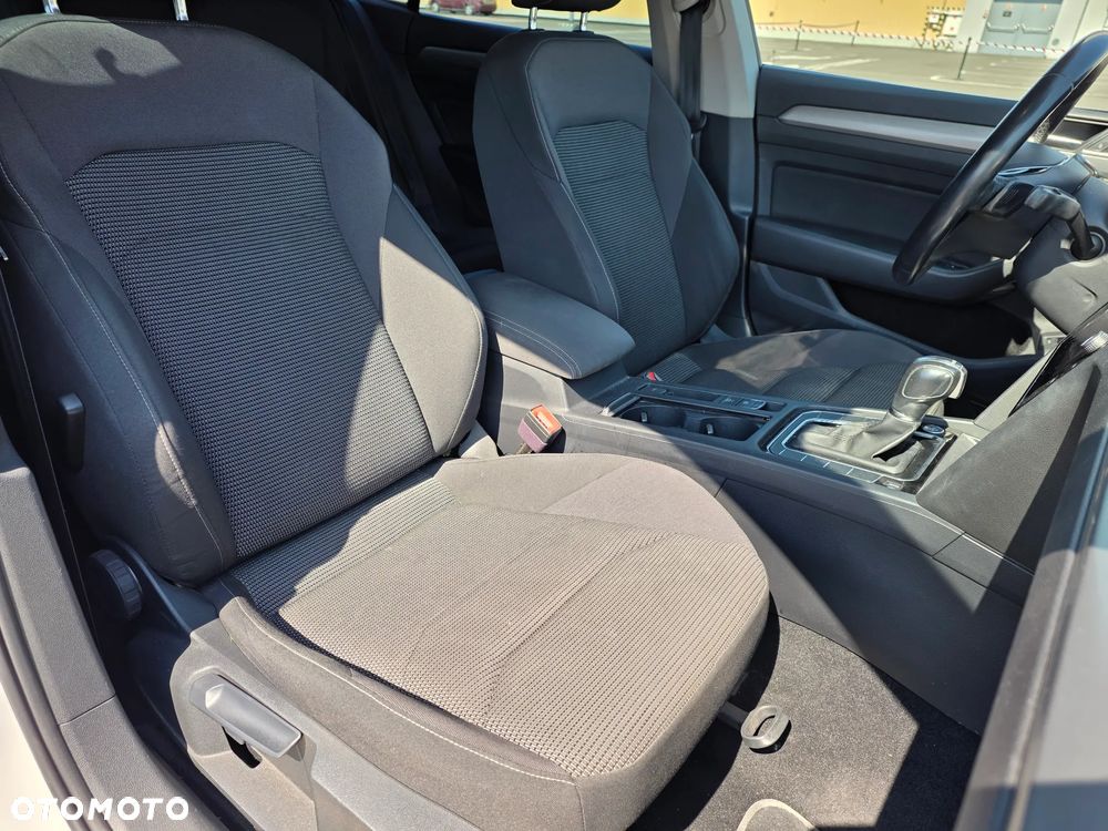 Volkswagen Arteon 2.0 TDI SCR Essence DSG - 26