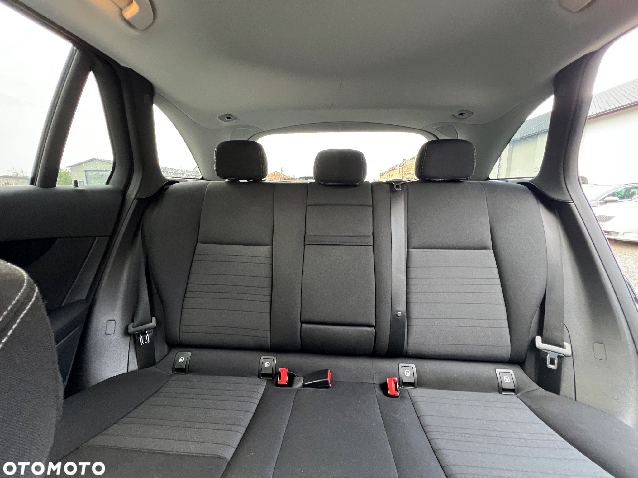Mercedes-Benz GLC 200 d 4-Matic Business Edition - 19