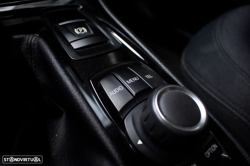 BMW 216 Active Tourer d Advantage - 23