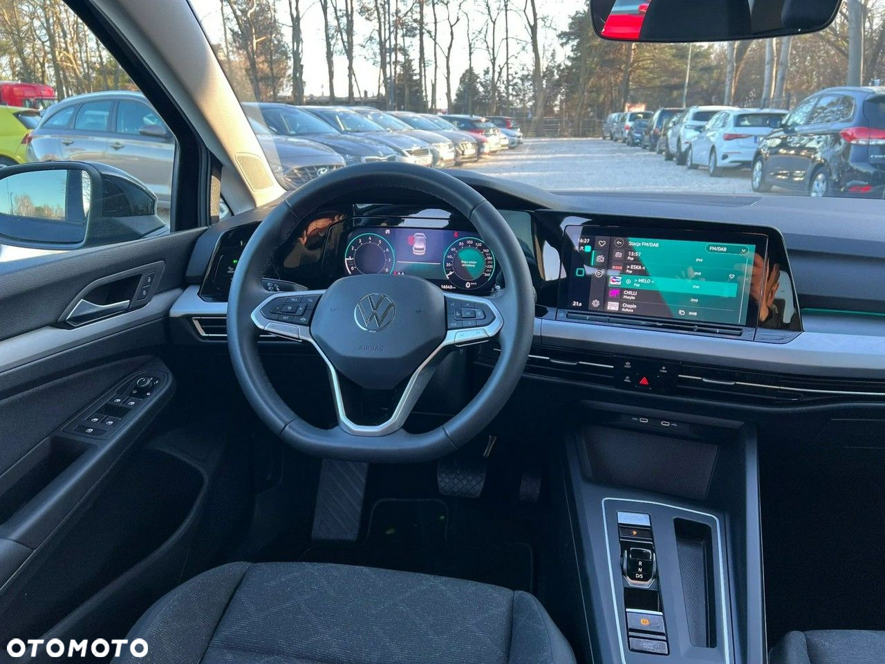 Volkswagen Golf VIII 1.5 eTSI Life DSG - 14