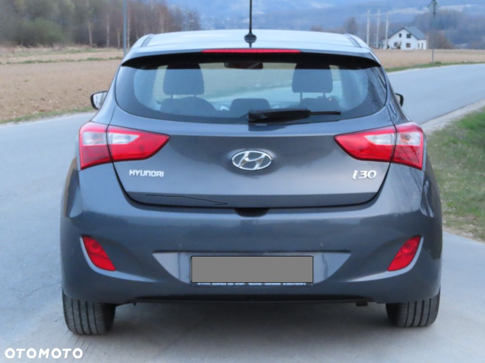 Hyundai i30 1.4 Trend - 6