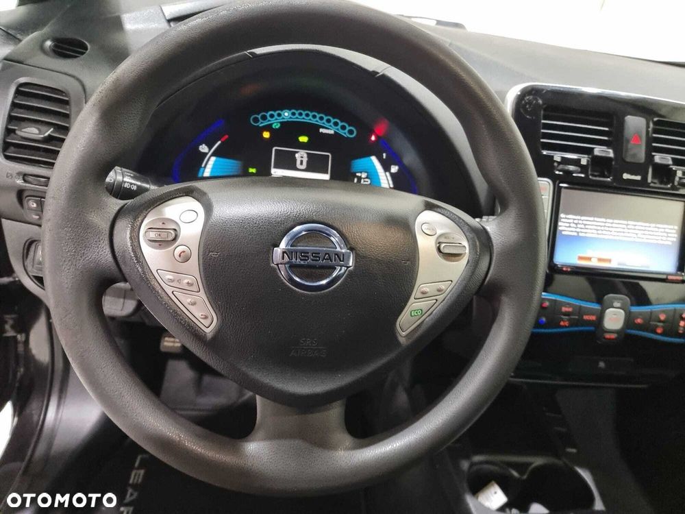 Nissan Leaf - 21