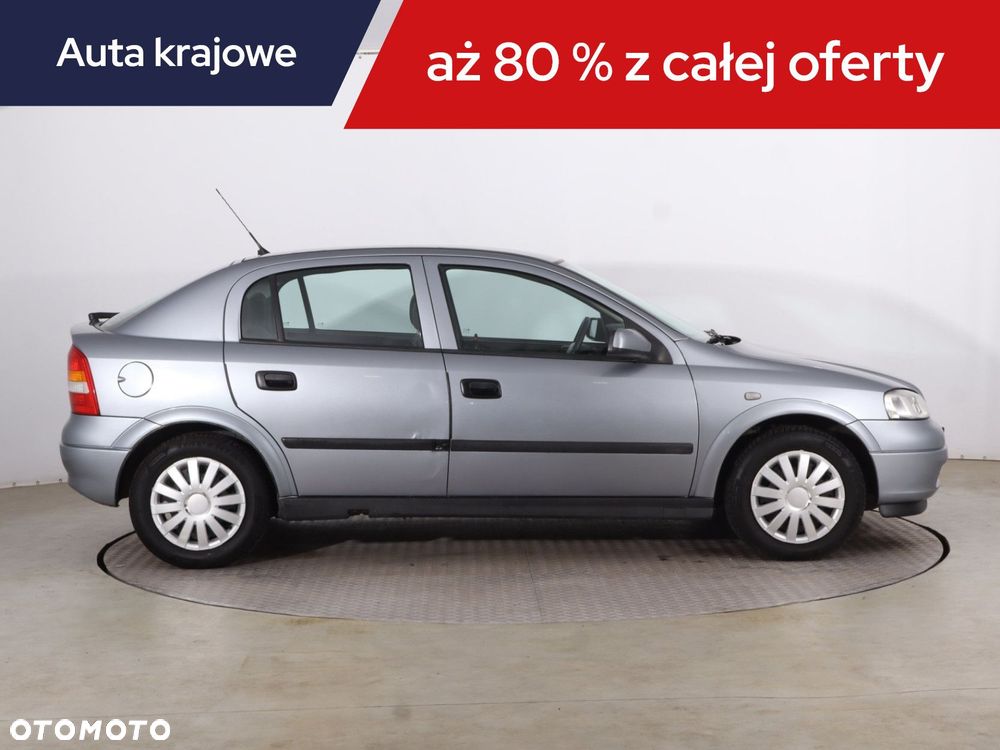 Opel Astra - 8