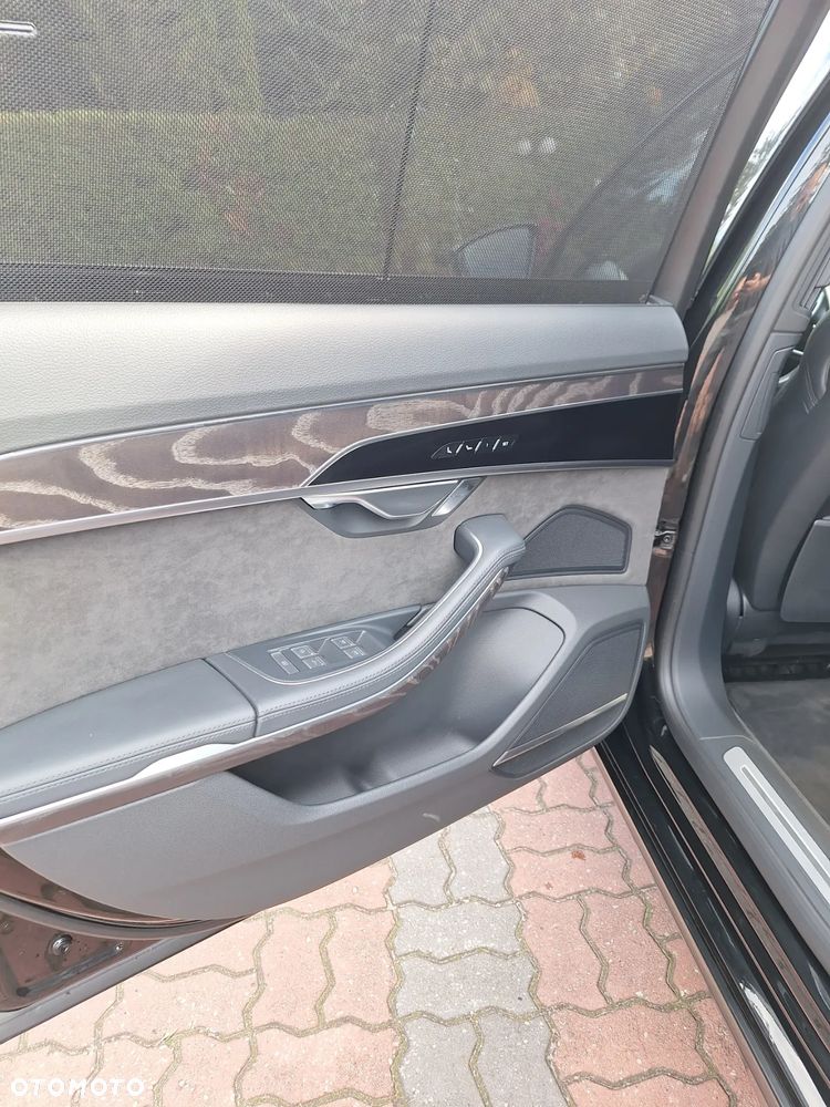 Audi A8 - 16
