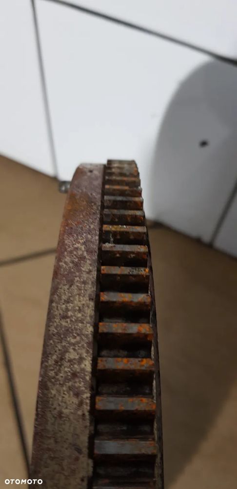 Nissan Terrano II 2.4 Koło Zamachowe - 3