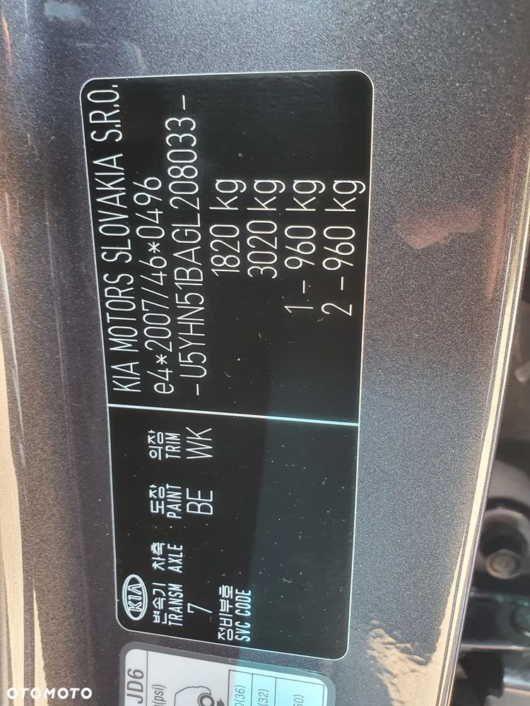 Kia Ceed 1.4 CVVT Dream-Team Edition - 15