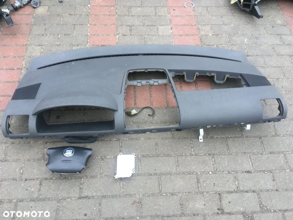 DESKA KONSOLA Airbag Sharan MK2 Alhambra 00- 7M3 - 1