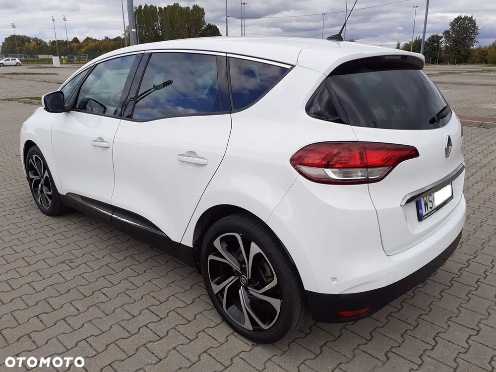 Renault Scenic - 5