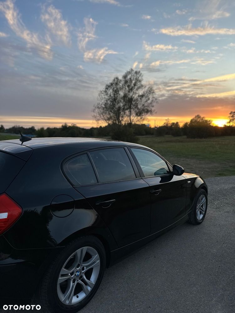 BMW Seria 1 116i - 3