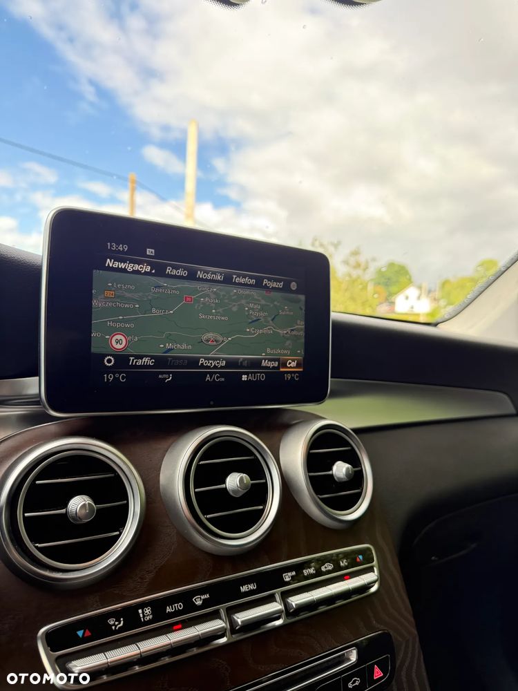 Mercedes-Benz GLC 350 d 4-Matic - 23