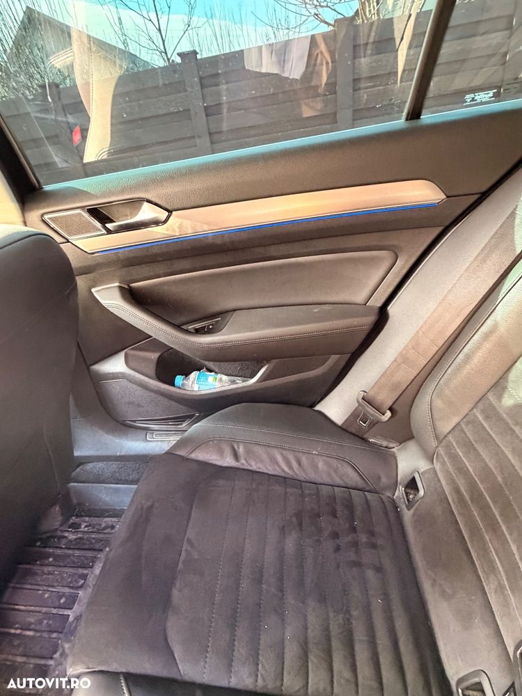 Volkswagen Passat 2.0 TDI DSG Comfortline - 3