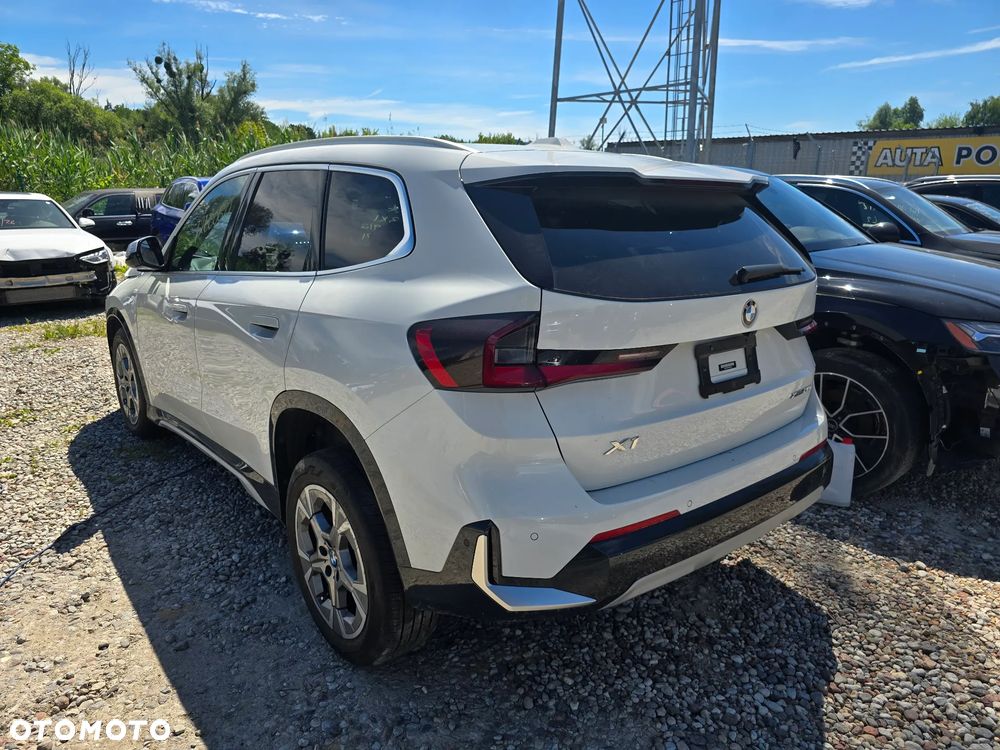 BMW X1 - 3