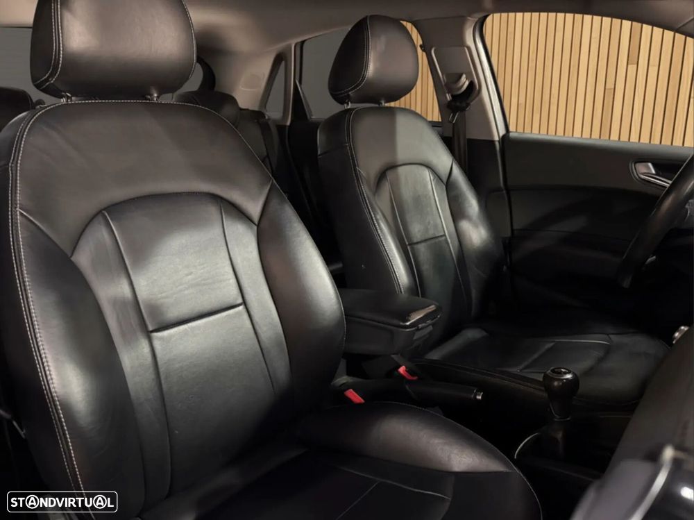 Audi A1 Sportback 1.6 TDI S-line - 10